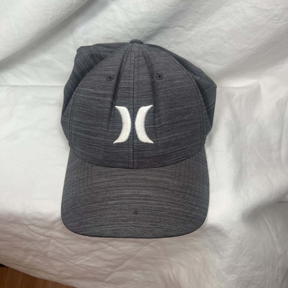 Hurley Gray FlexFit Baseball Cap Size L/XL